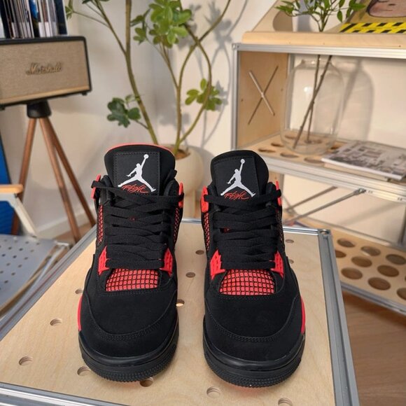 Legendary Jordans Looking for a New Story - Picture 4 of 7